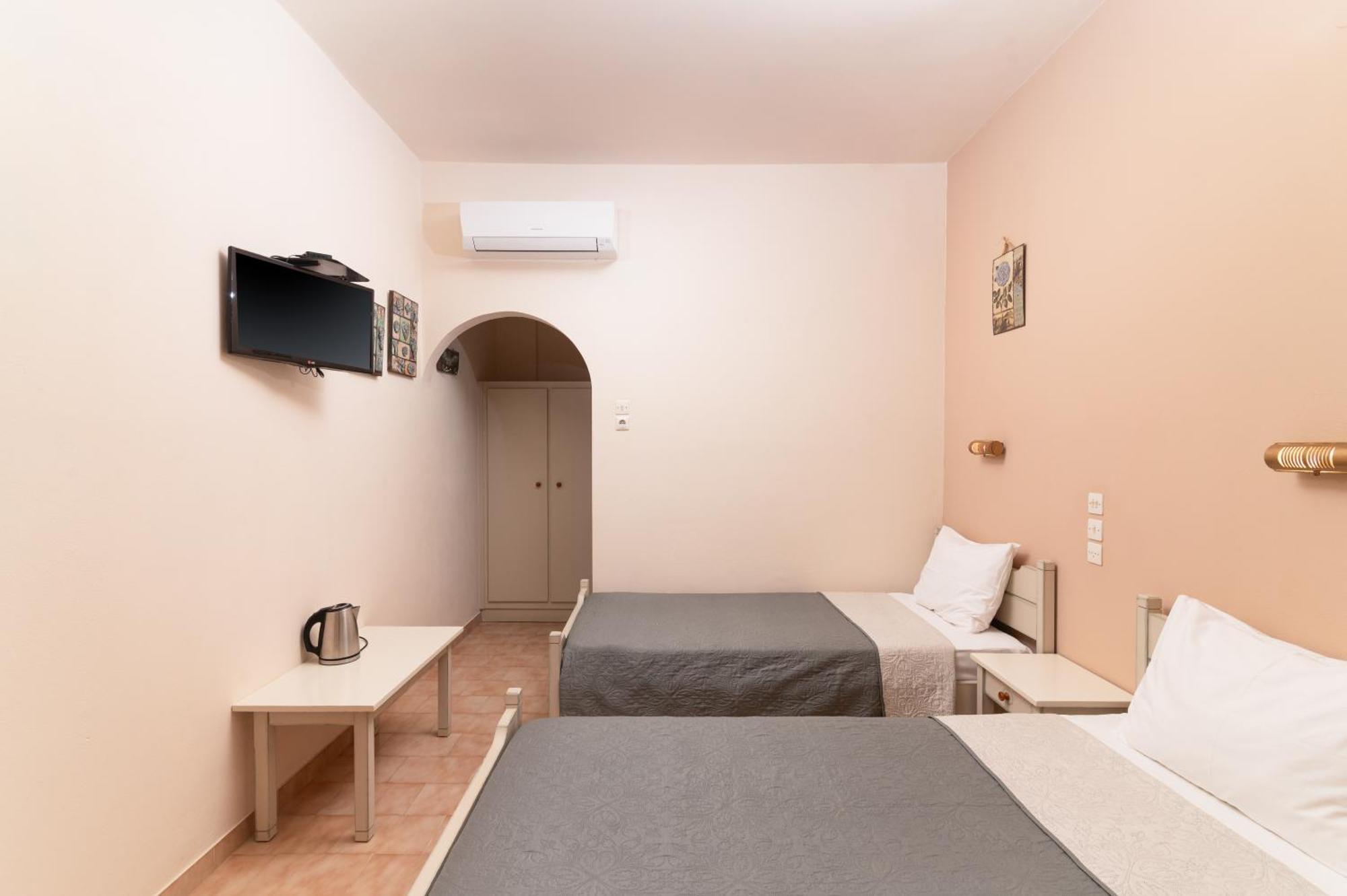 Filia Rooms Matala Eksteriør billede