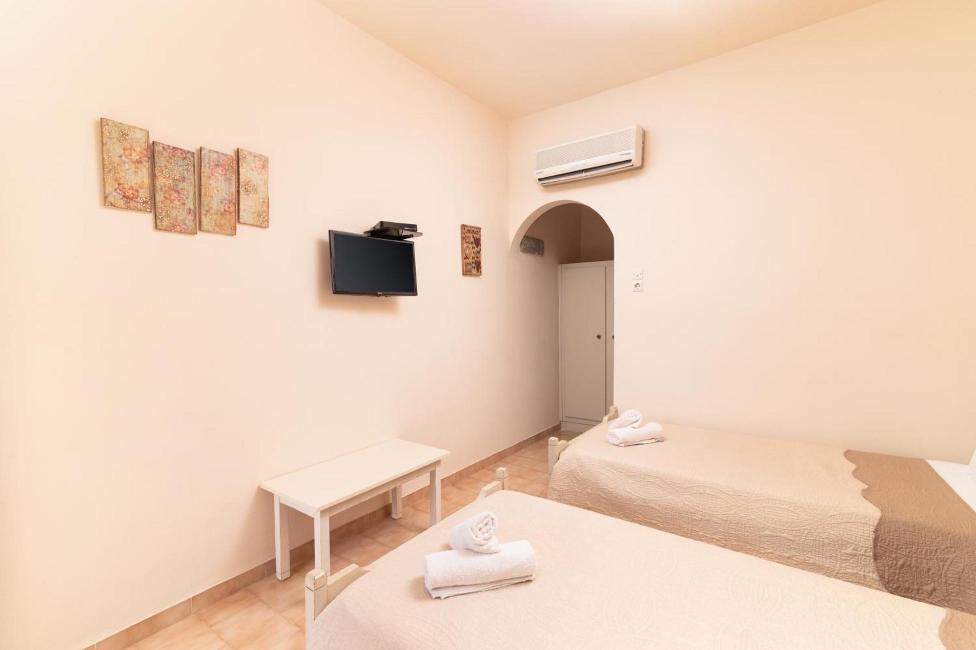 Filia Rooms Matala Eksteriør billede